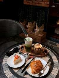Indoor Café & Bistro | Jamie’s Bakehouse