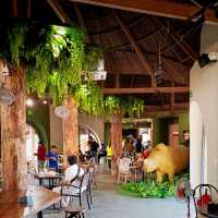 🦒 Safari Café – A Wild Little Escape in Novaworld, Phan Thiet