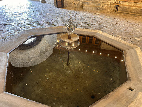 【Karvansaray／カーブァンサライ｜旧市街の“石造りキャラバン宿が生んだ食の体験”】