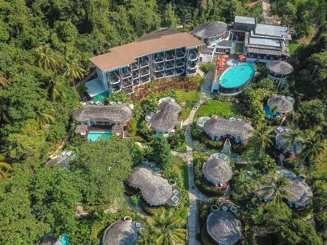 Cham's House Resort