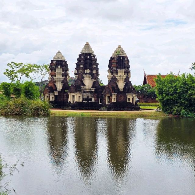 Thailand’s Greatest Hits, All in One Spot