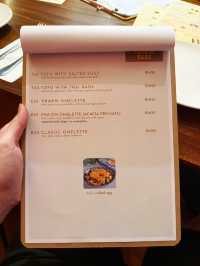 🌕 Fly to moon Thai Food 