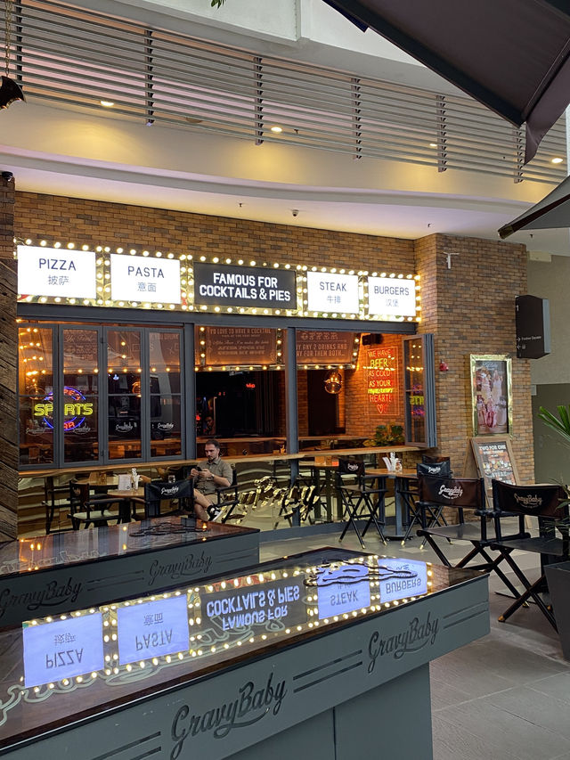 Lively and welcoming spot for dinner in Gurney Paragon