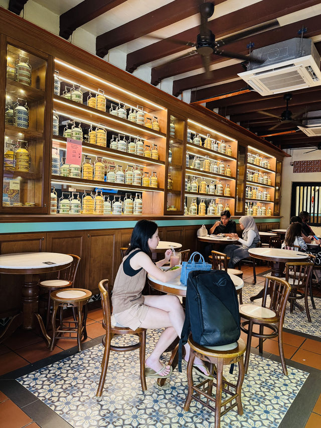 🥢 Step Into Malacca’s Culinary Heritage