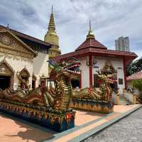 Solo Traveler's Guide to Wat Chayamangkalaram: Penang's Reclining Buddha Temple** 🏯✨
