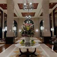 Colonial Elegance and Seaside Reverie