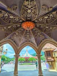 ชมความสวย Castle of Magical Dreams