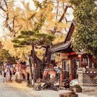 Solo Traveler's Guide to Jeonju Hanok Village: Tradition on a Budget** 🇰🇷🏯