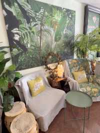 Chinatown’s Best-Kept Café Secret with Ice Cream and Lounge Vibes