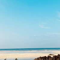 A Pristine Canvas of White Sand and Azure Waters