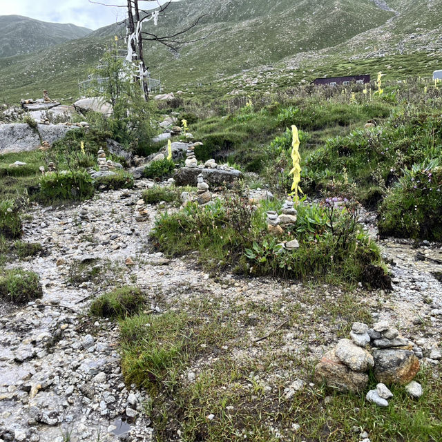 🌿 Wandering Through the Soul of Western Sichuan — 康定风景区