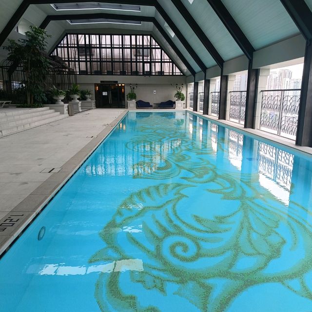 Paxtonz Mana-Mana Suites - vicarious NYC modern living in Empire Damansara. 