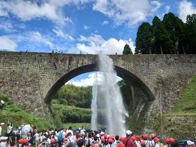 【通潤橋】江戸の技術に驚く！水を飛ばす石造アーチ橋🌉💦