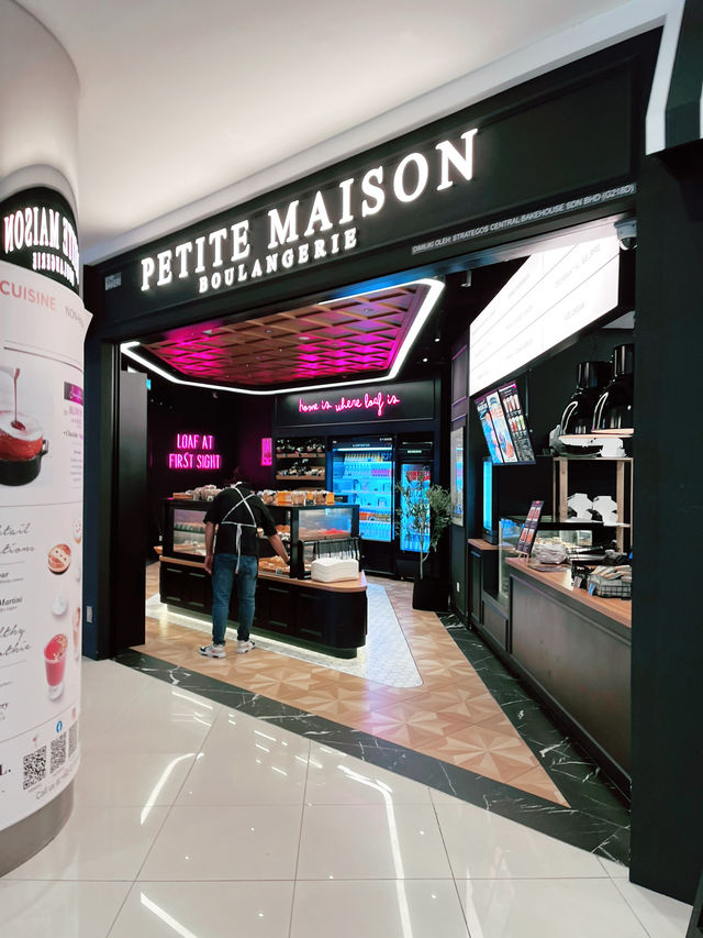 Petite Maison – Sweet Haven for Pastry and Dessert Lovers! 