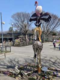 A compact amusement park at the foot of Omoriyama Zoo in Akita City