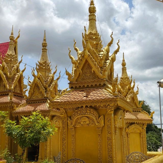 Golden Temple, Phnom Penh