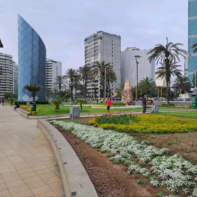 Enjoying the Coastal Charm of Miraflores