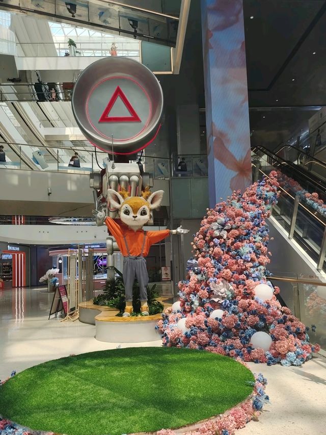 A Fusion of Imperial Legacy and Modern Revival