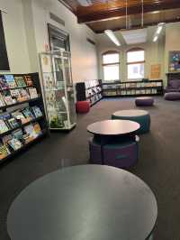フィッツロイ図書館 📚✨