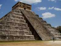 マヤ文明遺跡探検｜メキシコ、チチェンイッツァ