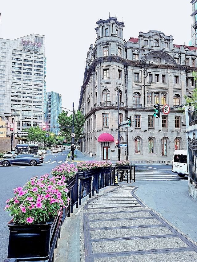 走入有歷史文化的外白渡橋