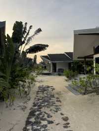 You & Me Resort -Beach Path Dream🌅