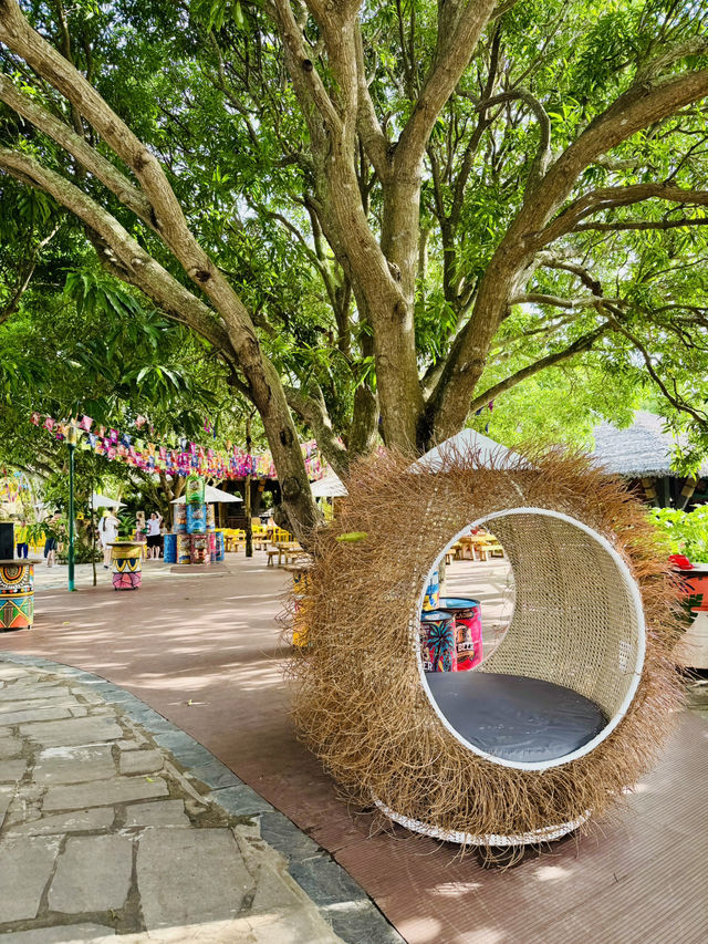 🌴 Slides, Beaches, and Smiles – Sun World Hon Thom