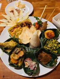 Candlelit Charm at Miro’s Garden, Ubud 🌿🍴