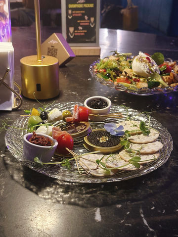 銅鑼灣高空Live Music晚餐  