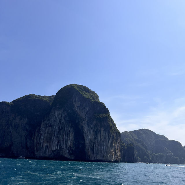 Острова ПхиПхи, Пхи-Пхи- ле, Майя Бэй Острова ПхиПхи, Пхи-Пхи- ле, Майя Бэй