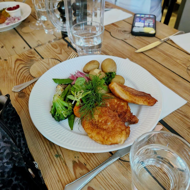 🇩🇰 Restaurant 1733: A Taste of Classic Danish History