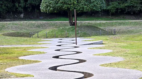 宇陀 室生山上公園芸術の森｜整座山谷就是一件大地藝術作品🌀  — traveler post in 伊賀市
