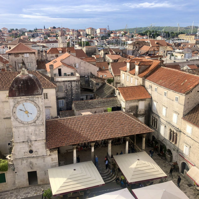 Trotting around Trogir