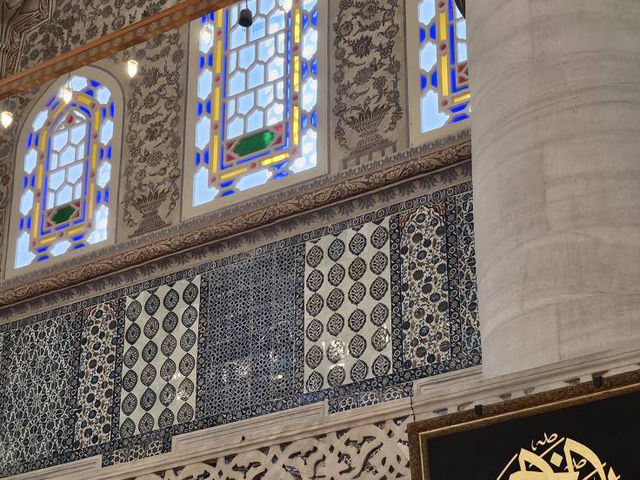 The Blue Mosque: A Symphony in Blue and Light!