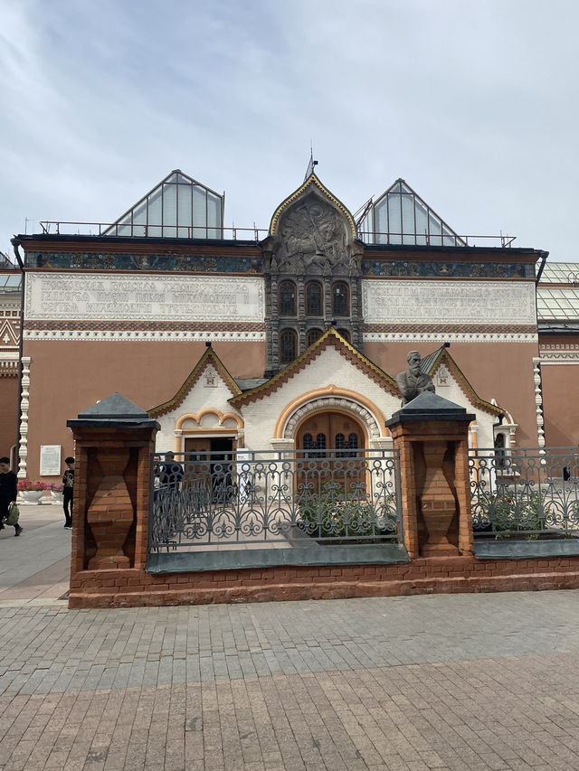 🖼️ More than art - it’s a penetration into Russian soul 