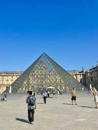 THE HEART OF ART | THE LOUVRE PARIS 