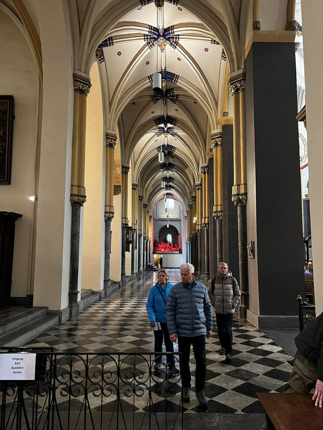 ⛪✨ Basilica of Saint Servatius – The Soul of Maastricht’s Sacred Past 🇳🇱📜  