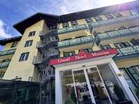 米蘇裡納湖畔的Grand Hotel Misurina住三晚