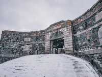 ❄️ Winter at Suomenlinna – A Snowy Island Escape from Helsinki ❄️