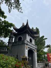 🐢✨Temple by the Lake: Ngọc Sơn Temple 🌊🏯