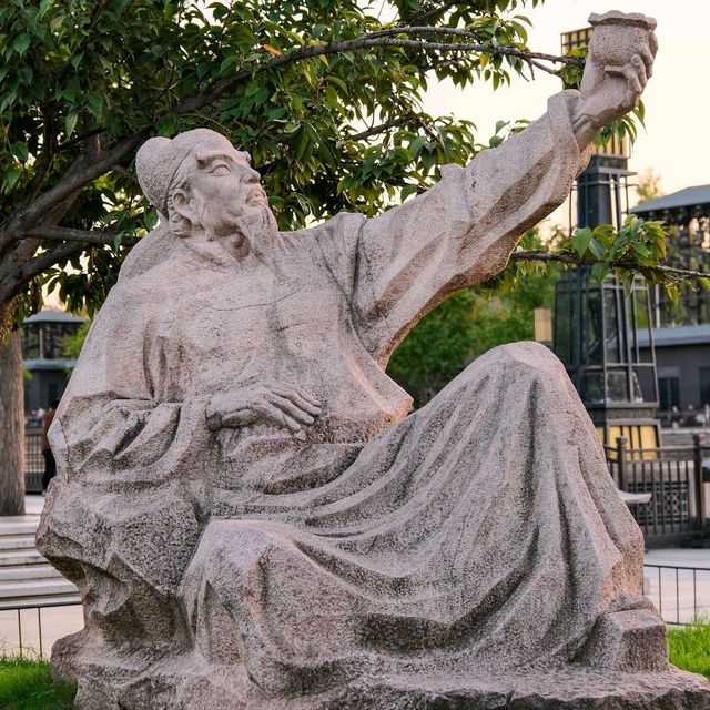 Giant Wild Goose Pagoda Park Statues, Xi’an / 2025