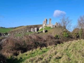 Corfe castle and walk to swanage