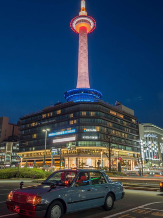 Mercusuar Modern: Kyoto Tower, Jepang