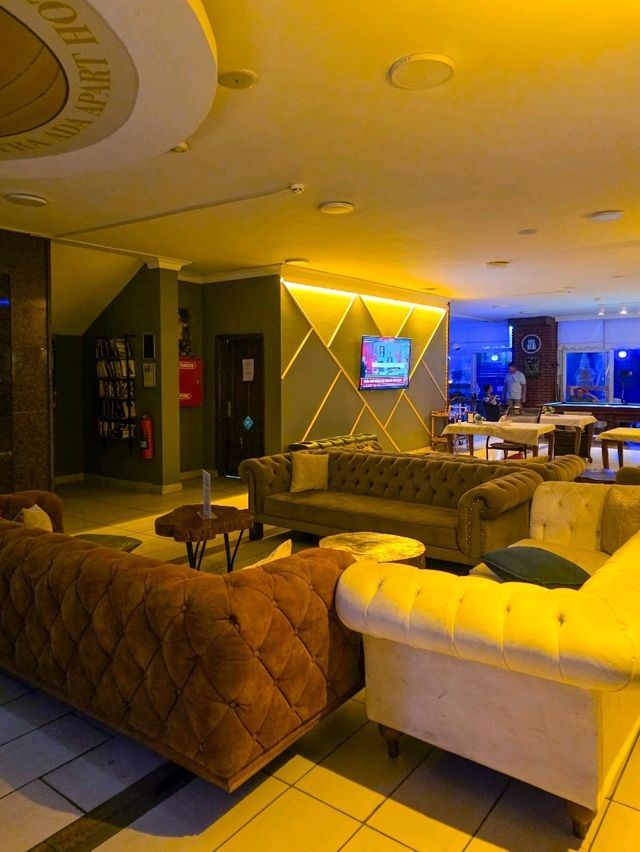 🍸 The Gossip Bar & Restaurant — A Restaurant, Cocktail Bar & Sports Pub in the Heart of Alanya