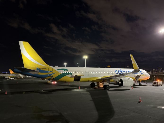 Night Flights: Smart Move or Total Regret?