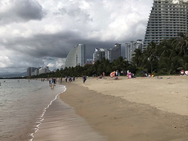 A Nice Walk Along Sanya Bay🇨🇳