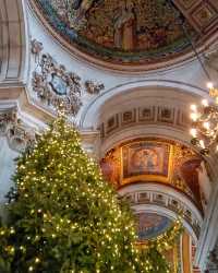Explore the Majesty of St. Paul's Cathedral