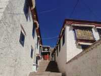 西藏｜寺廟雖小卻是西藏歷史上著名的佛教高等學府