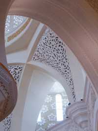 關於【阿布扎比】謝赫扎伊德大清真寺