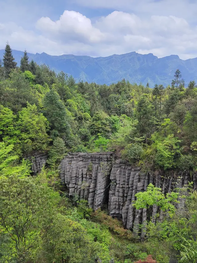 Enshi Suobuya Stone Forest Self-Driving Camping Guide